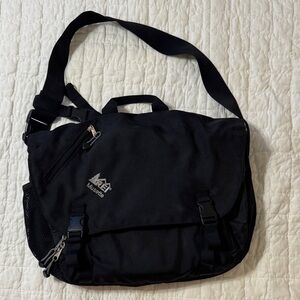 REI Musette Black Messenger Bag